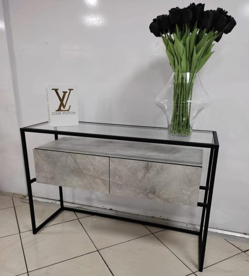 קונסולה פורמיקה גידים